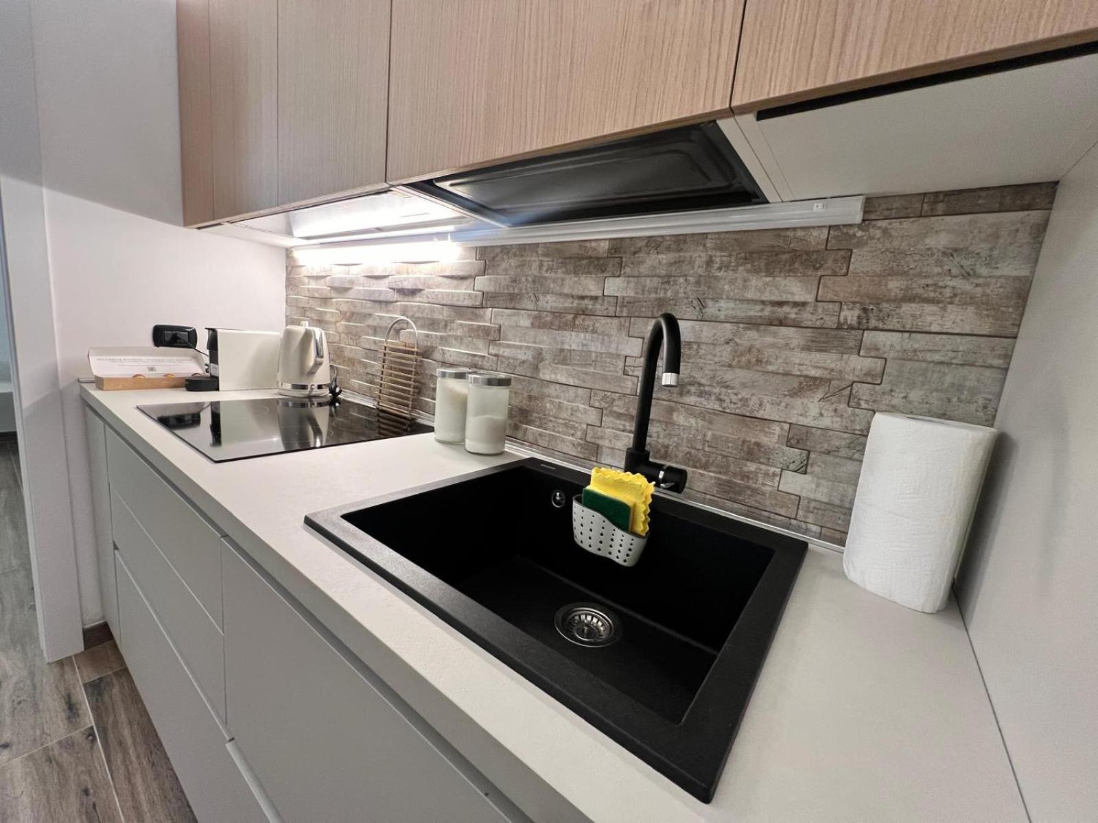 Domusmi Delfico 2 Appartement Milaan Buitenkant foto